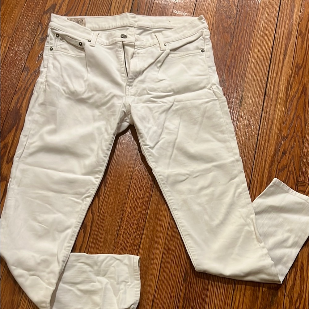 Women’s White Jeans